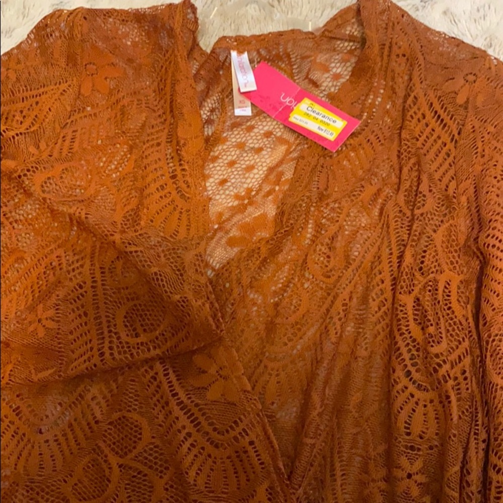 Cardigan - Picture 2 of 4